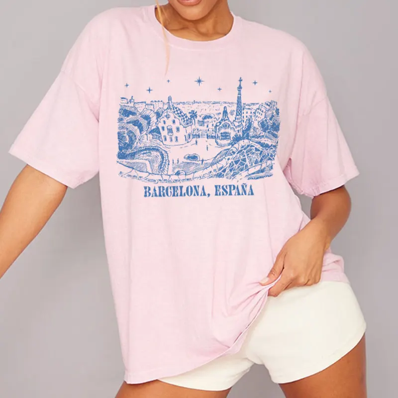 Barcelona Spain Women's Oversized T Shirt Casual Short Sleeve Cute Travel T-shirts Aesthetic Fashion Vacation Graphic Tees Tops