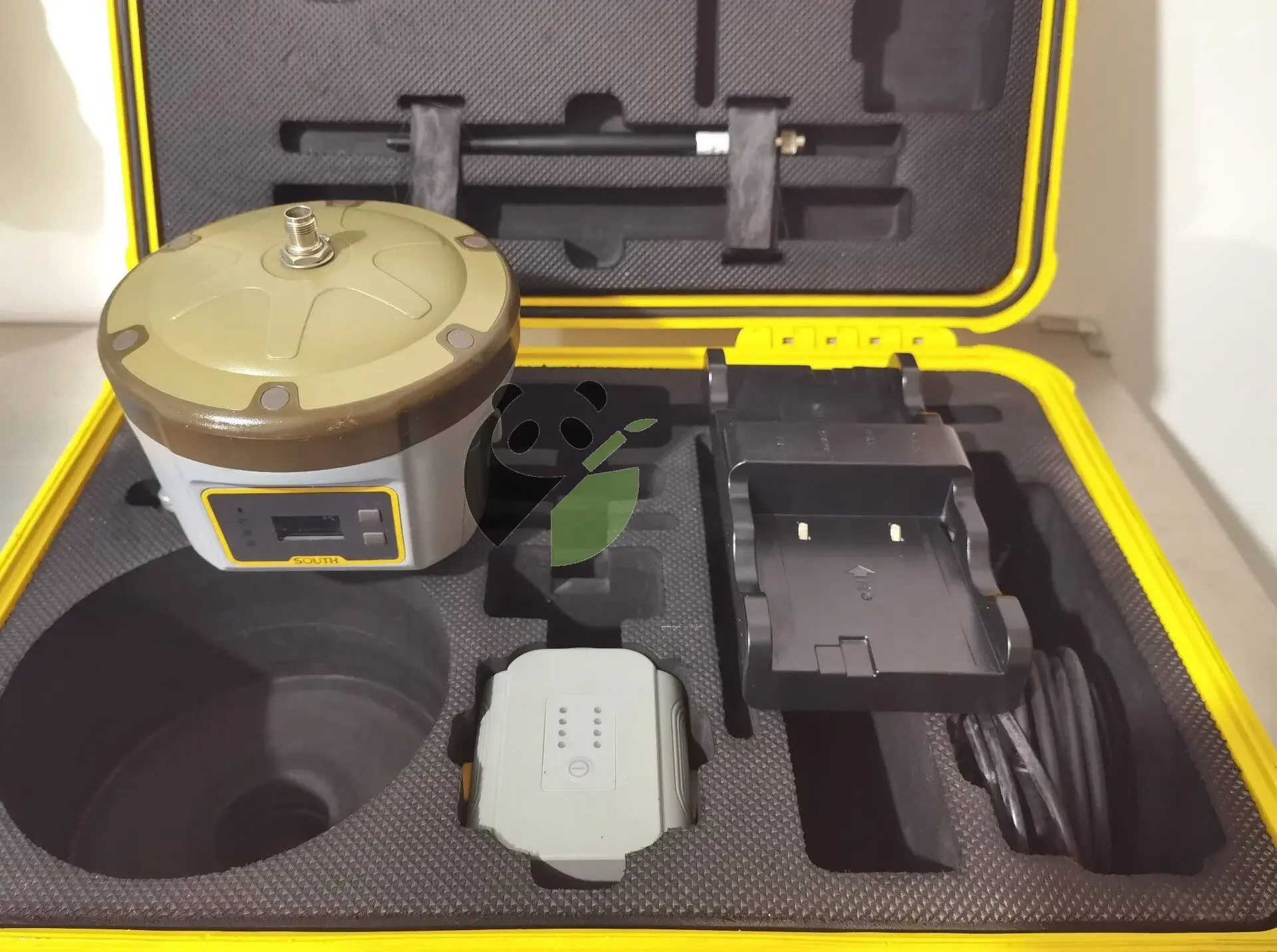 Used SOUTH Galaxy G6 RTK Receiver, GNSS Surveying Host with Permanent Code, Special Offer