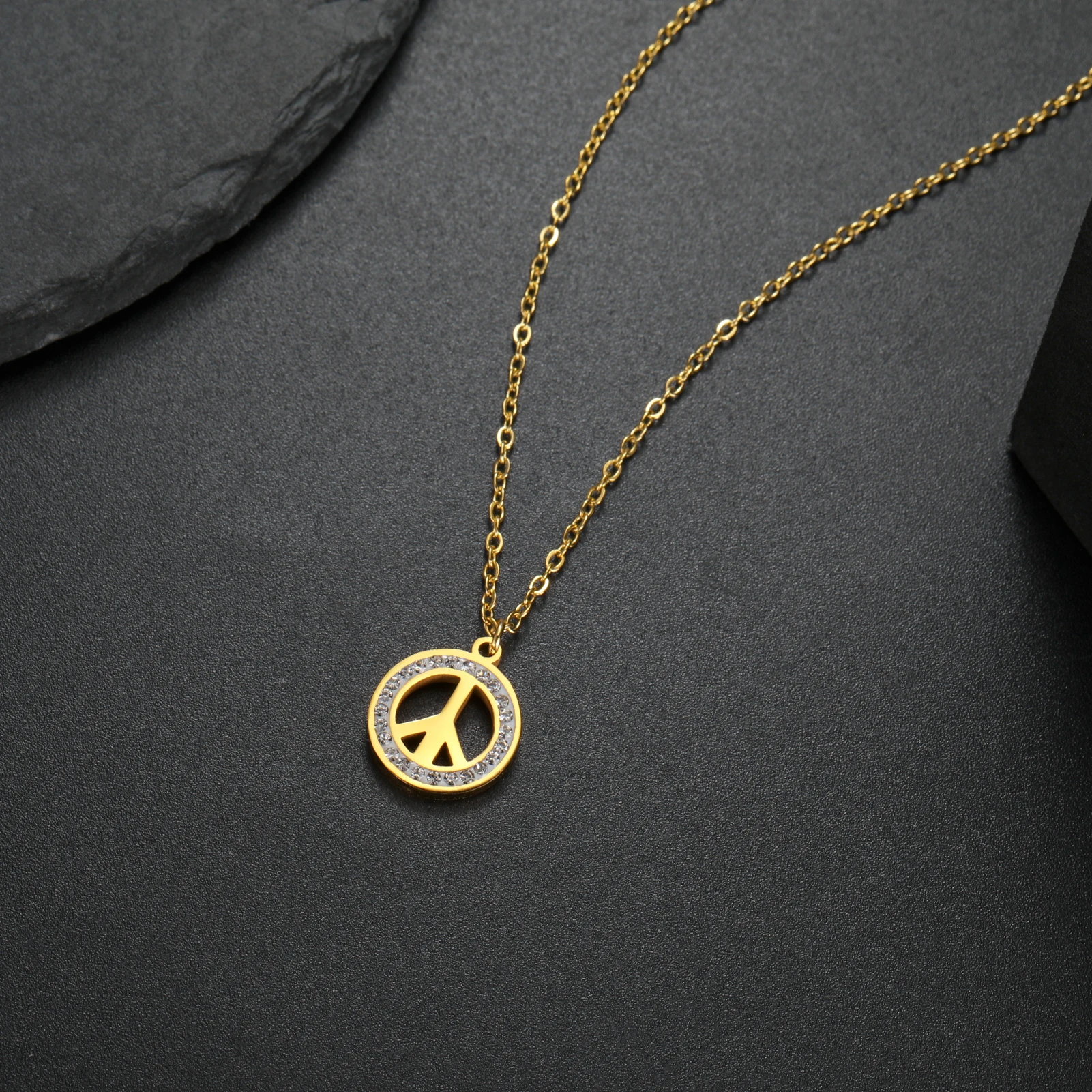 COOLTIME Edelstahl Frieden Symbol Halskette für Frauen Mode Runde Zirkon Kette Anhänger Amulett Schmuck Geschenk Großhandel – Detail 11