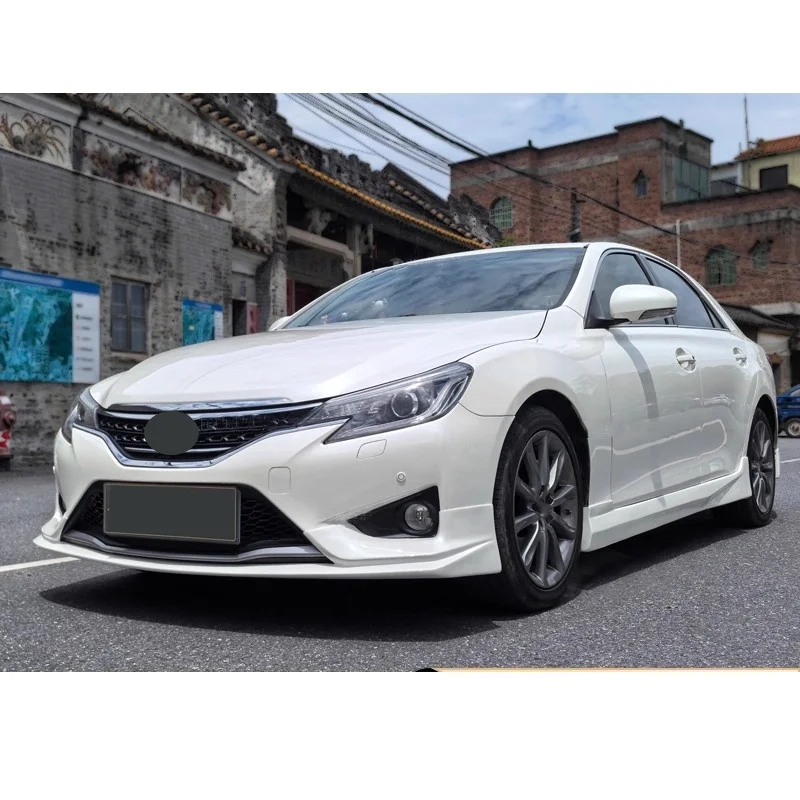 Body kit for Toyota Reiz 13-16 Modified stoving varnish rear lip with lamp Front lip Side skirt Auto Accessories