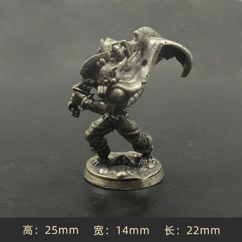 Figurki żołnierzy Orcish Horde, model z wysokiej jakości miedzi, zabawki, element do gry planszowej, ozdoba do wnętrza samochodu, akcesoria, figurka