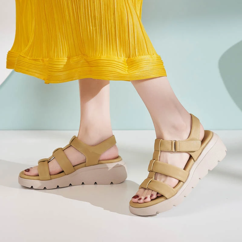 

New 2025 Spring And Summer Casual Comfortable Sole Large Size Comfortable Simple Thick Sole Sandals Roman Shoes Velcro Patch