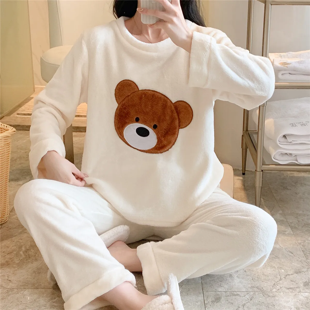 Winter New Flannel Warm Pajamas for Wome Thickening Round Neck Long Sleeve Outfits for Women 2 Piece Set Cute Printing Home Wear