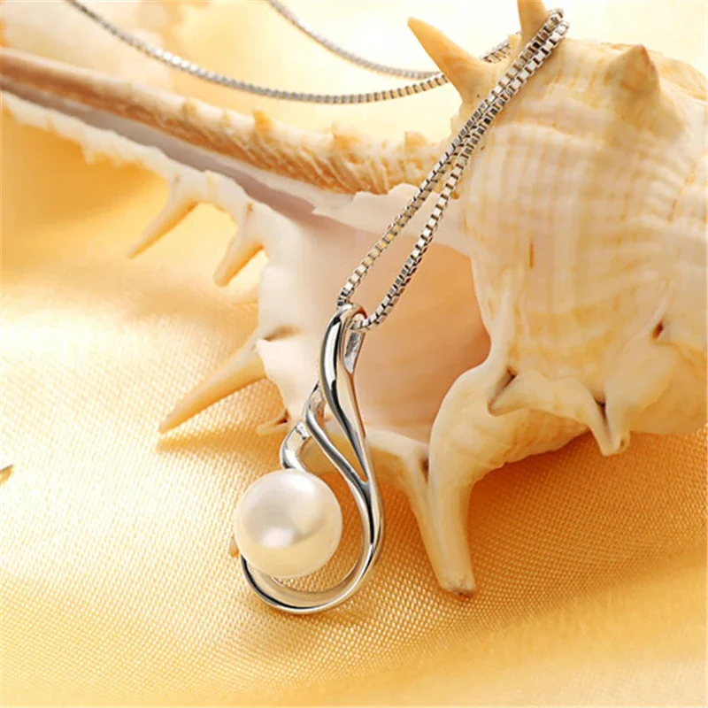 HENGSHENG Freshwater Pearl Elegant Women Pendant 925 Sterling Silver Fine Jewelry Concise Design Wing Pendant Necklace