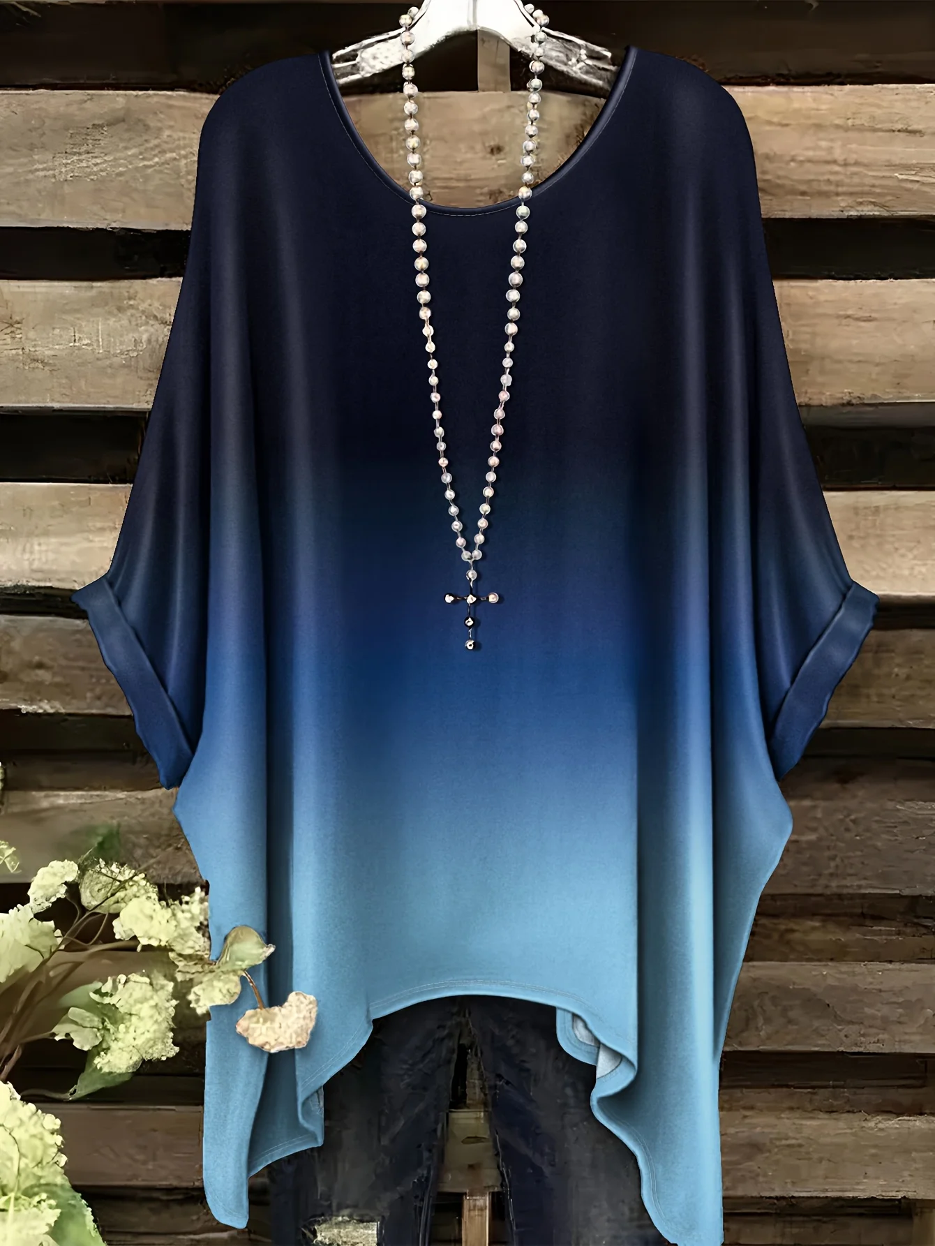

Women's Elegant Gradient Print T-Shirt - Casual Vacation Style Round Neck Short Sleeve Wear Korean Popular Women's Clothes Tops