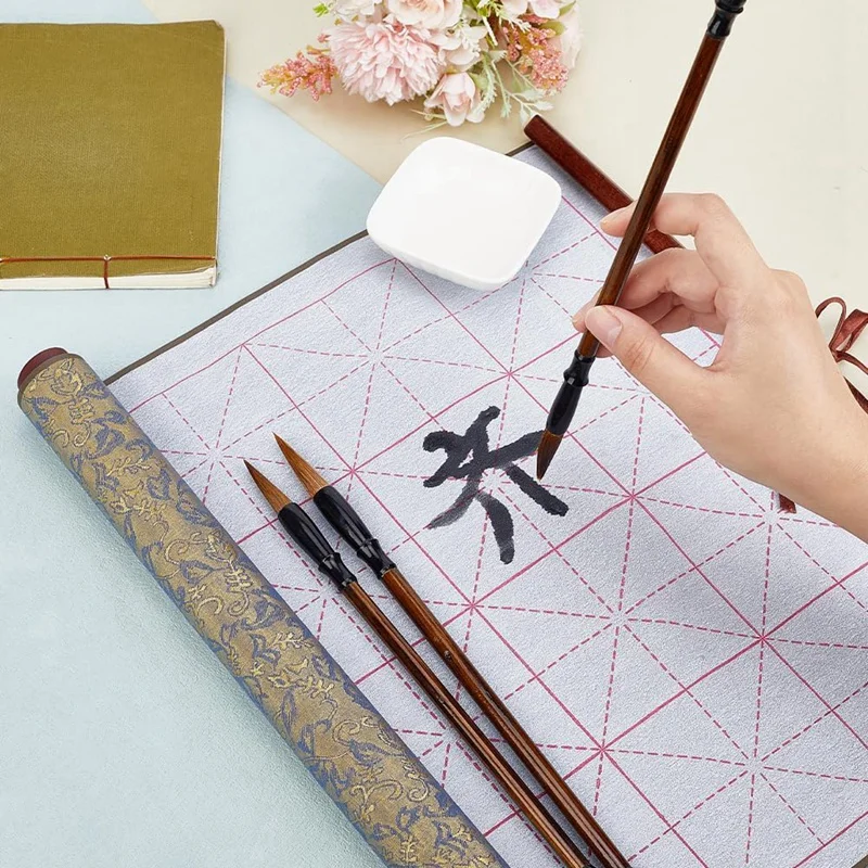 4Pcs No Ink Chinese Calligraphy Practice Set Reusable Water Writing Cloth Scrolls Chinese Calligraphy Writing Brushes-AT81