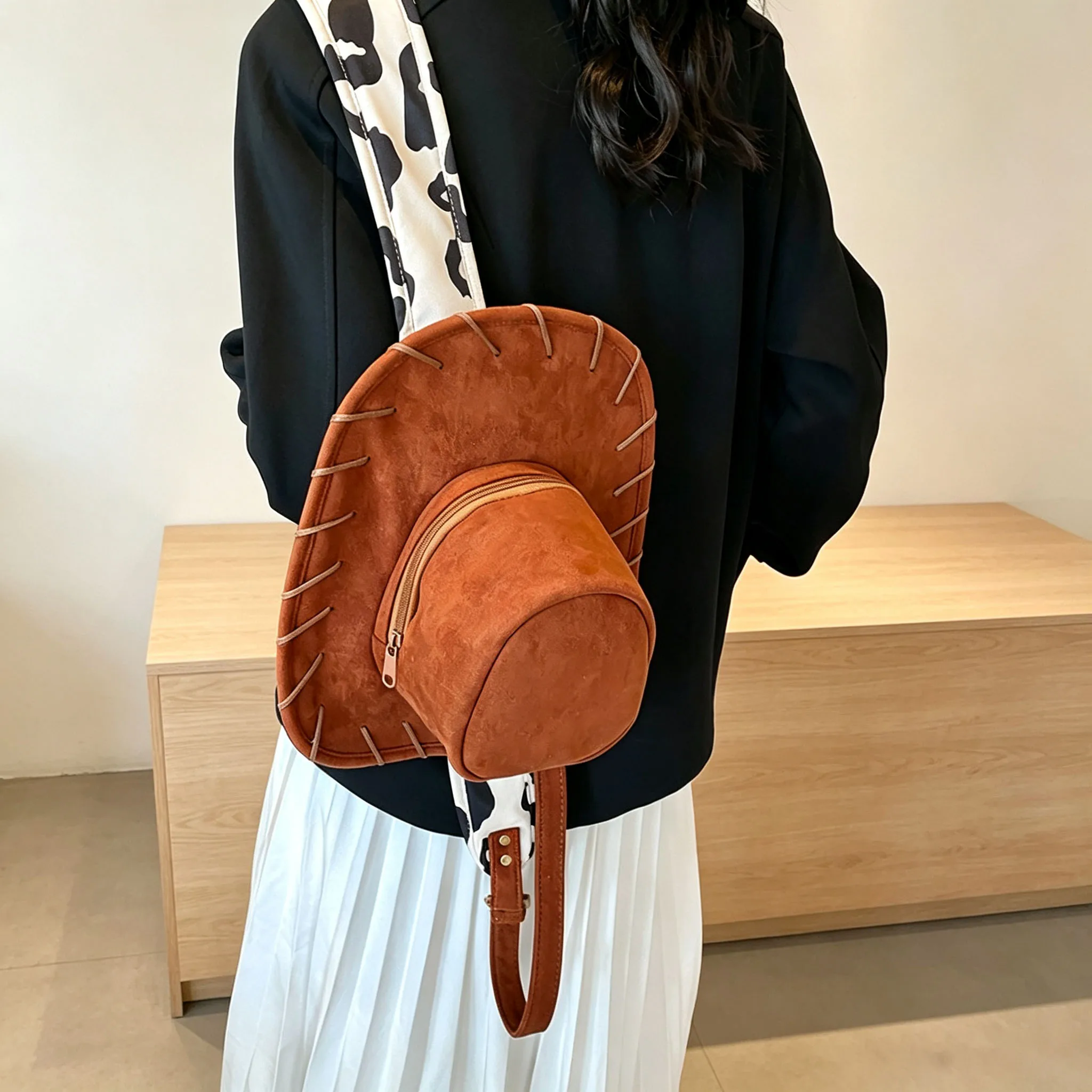 Woody Cowboy Hat Shaped Backpack Cartoon Retro Creative Hat Design Strap Unique Retro Adjustable Daily Outdoor Travel Gift