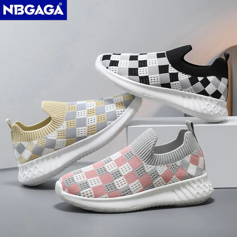 

Весенне-летние детские слипоны для девочек, дышащие сетчатые повседневные туфли, легкие, с мягкой подошвой, противоскользящие, для прогулок на улице