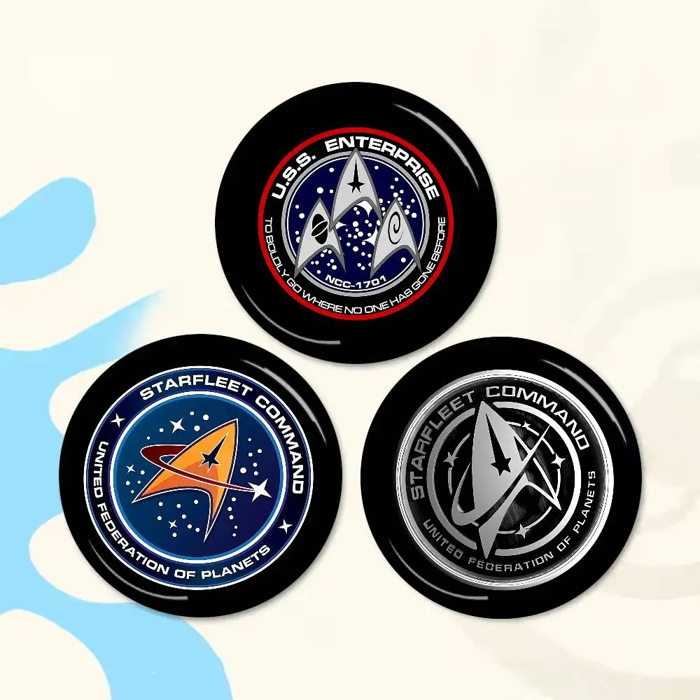 TV S-Star T-Trek Anime Creative Tinplate Soft Button Pins Animal Icon Brooch Lapel Backpack Badge Accessories Pin