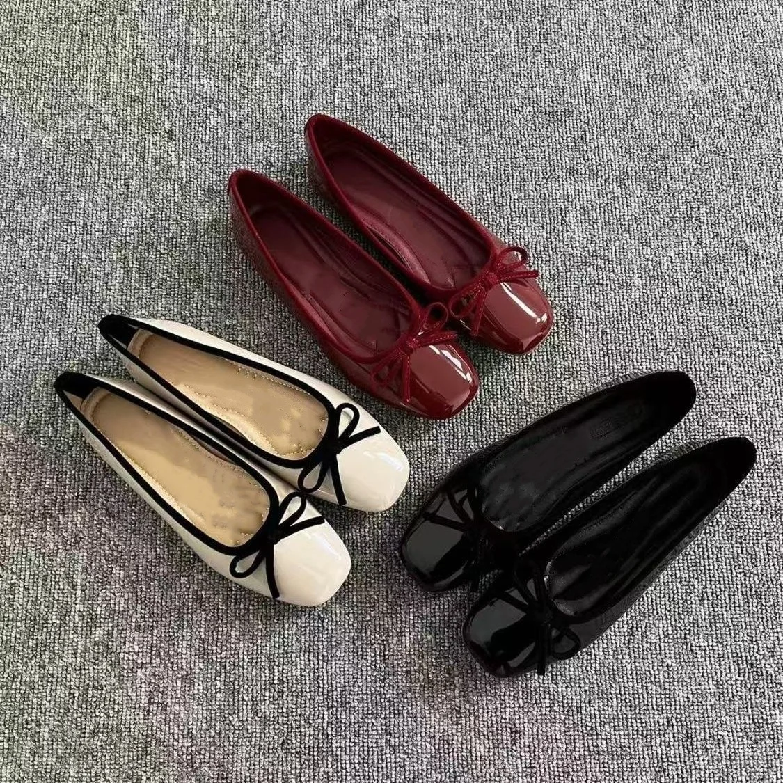 

2026 New Women's Bow Ballet Flats Square Toe Patent Leather Slip on Shoes Elegant Dressy Flat Shoes for Women