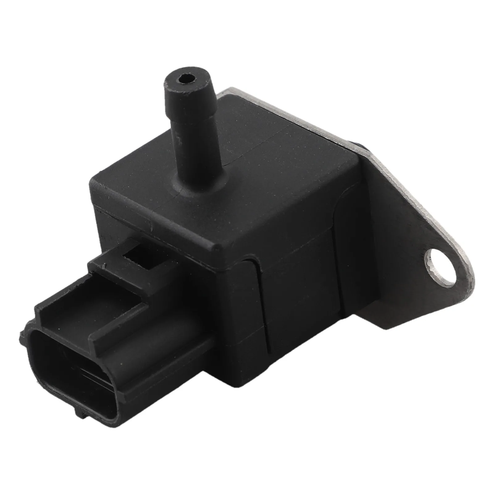 

Регулятор топливной подачи для повышения производительности двигателя, черный, универсальный, долговечный, обеспечивает стабильную работу.