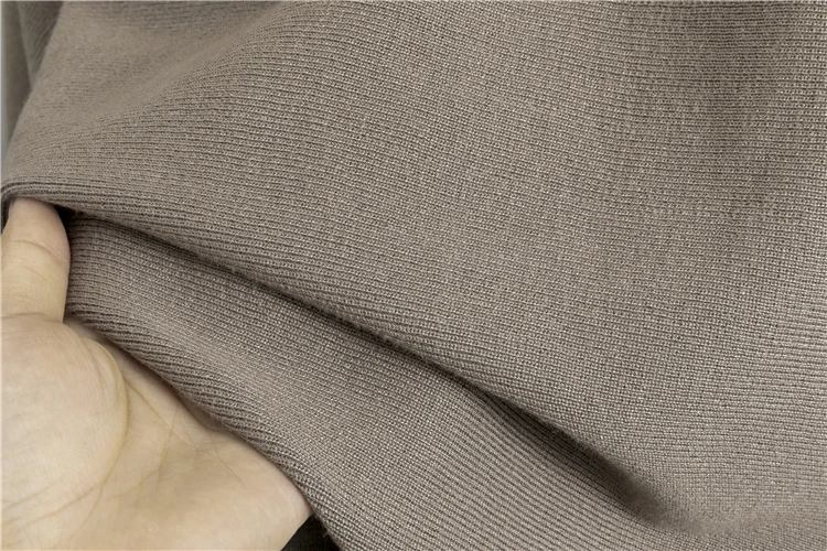 Neues Herbst/Winter Elegantes Rollkragen-Cape-Top mit Weiten Hosen Locker Sitzendes Set Modisches Strick-Zweiteiler für Damen – Detail 12