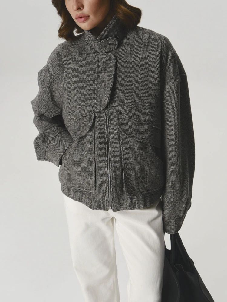 

Tsiisd Commute Stand Collar Zipper Outwear Jackets Female Solid Loose High Waist Cropped Top Coat Streetwear Women's Jackets New