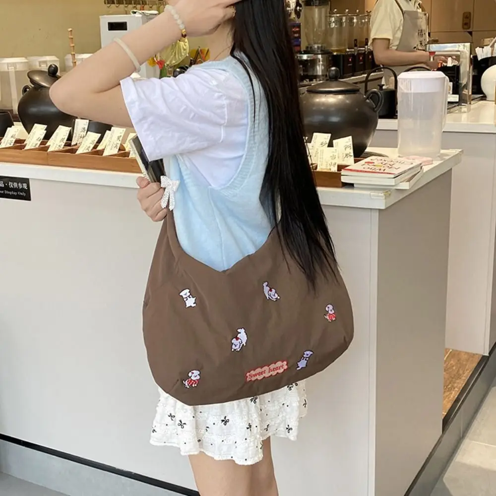 

Soft Commuting Cartoon Shoulder Bag Sweet Korean Style Puppy Embroidery Nylon Bag Casual Large Capacity Messenger Bag Students