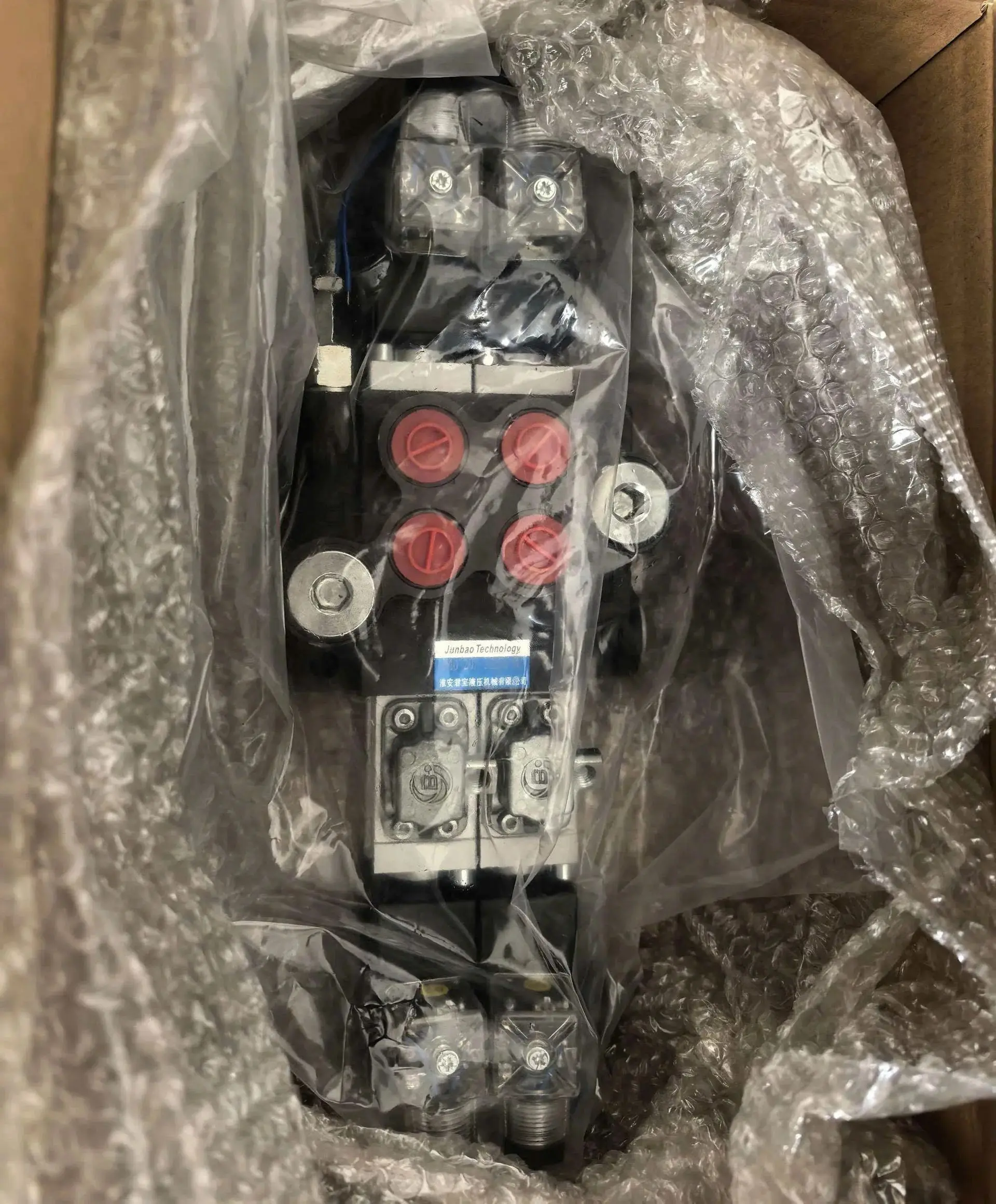 Badestnost Single Valve Tractor P40 P80 P120 Hydraulic Distributor Unit Multi Way Valve 1P40 2P40 3P40 4P40 Directional Valve