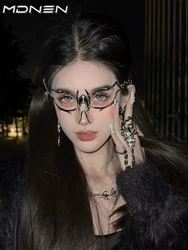 2023 New Mechanical Bloodblade Power Earpiece Cyberpunk Alien Face Costume Halloween Mask Lip Ring For Men And Women
