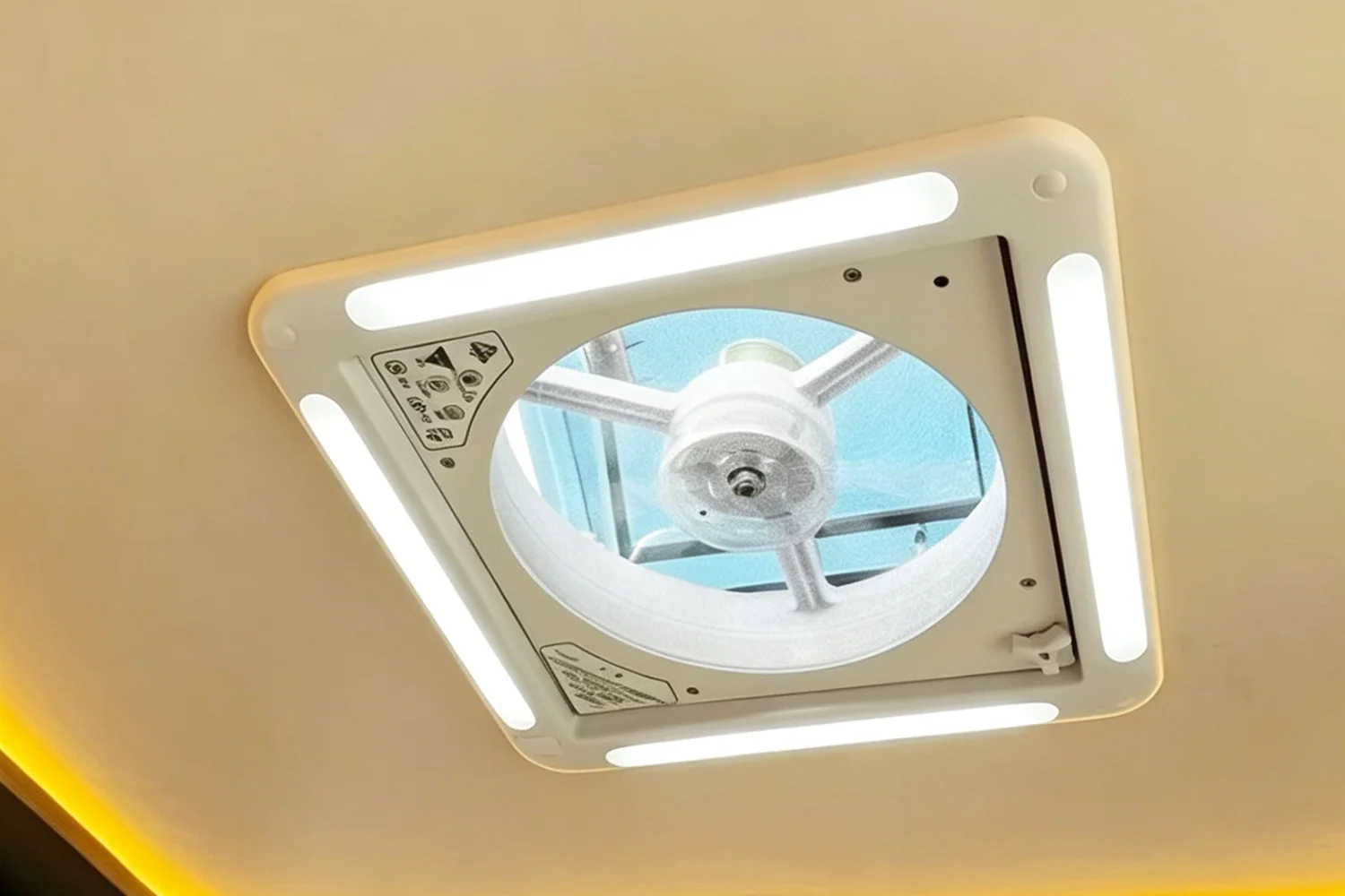 12V 24V Remote Control RV Roof Vent Fan With Rain Sensor For Camper Van Bathroom Exhaust Fan 340*340mm