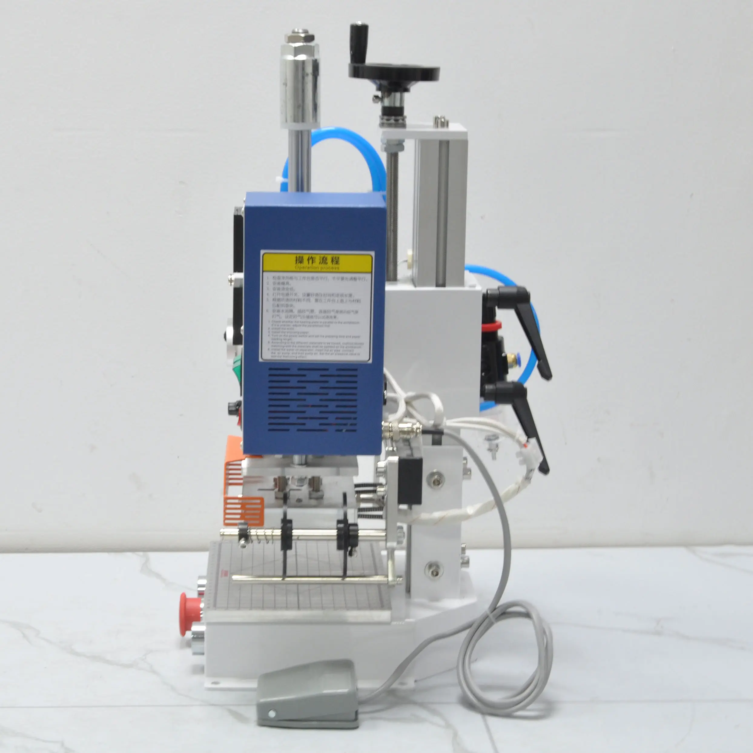 

WL-CT01G Hot stamping machine pneumatic hot stamping PU leather branding mark press LOGO business card wood