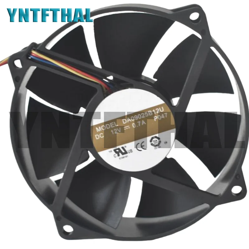 DA09025B12U AVC DC12V 0.7A 9CM  4 Wires Fan Cooling NEW