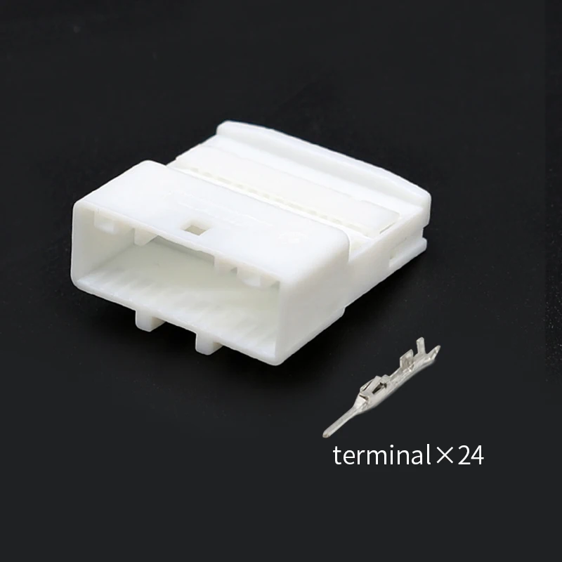 1473413-1 TE тип 1318853-1 Автомобильный разъем, штыревая розетка с 24 отверстиями 1376111-1/1318917-1