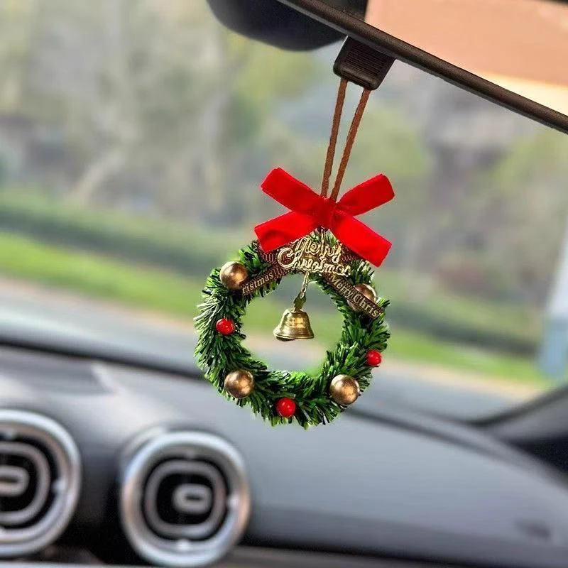 Bonito colgante de corona de Navidad para Interior de coche, colgante de árbol de Navidad, cascabel, guirnalda, regalos de Año Nuevo, decoración del hogar