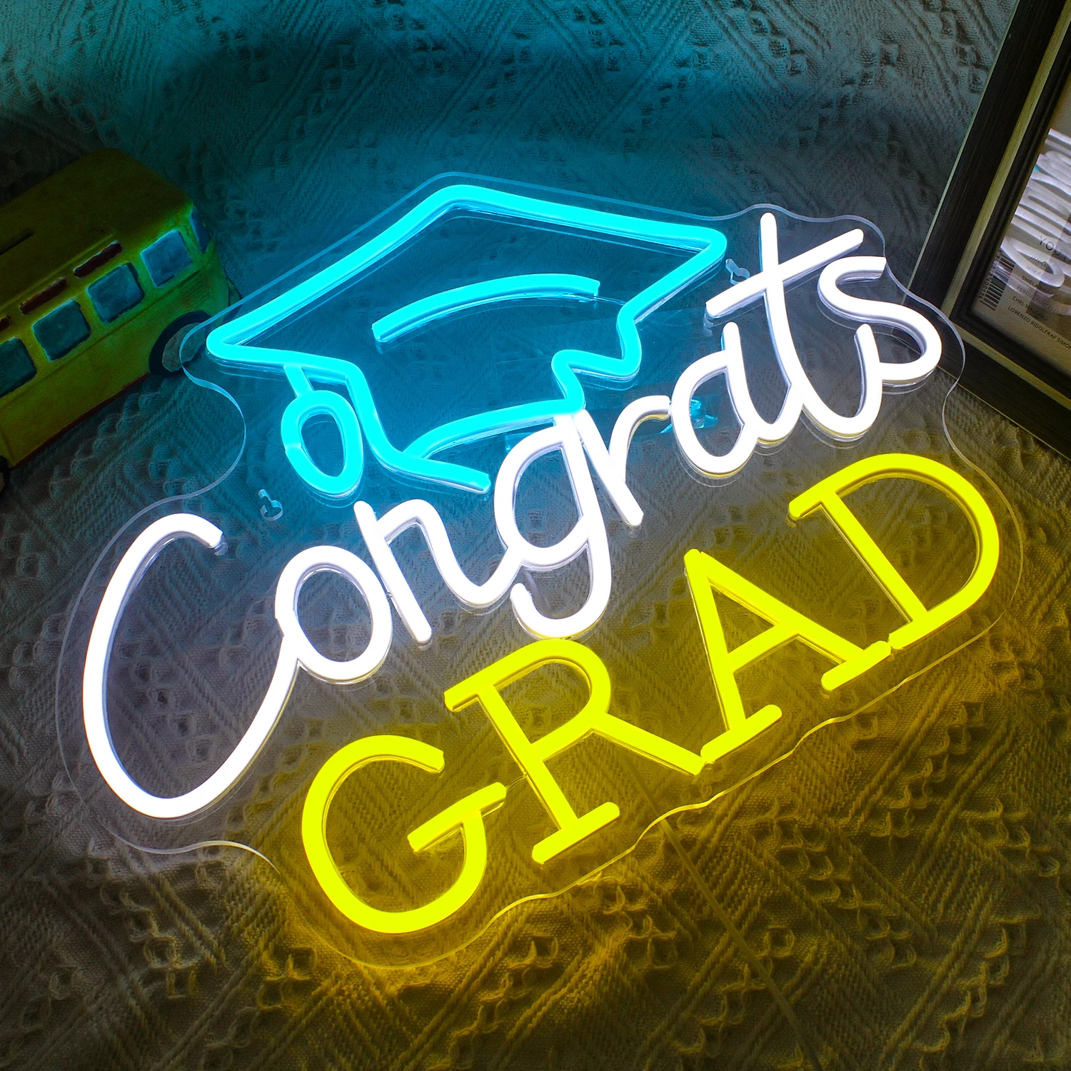 Gecongrats Afgestudeerde Neon Led Sign School Party Afstudeerdecoraties 2024 Dimbare Hangende Wandlamp Kamer Decor Handgemaakte Verlichting