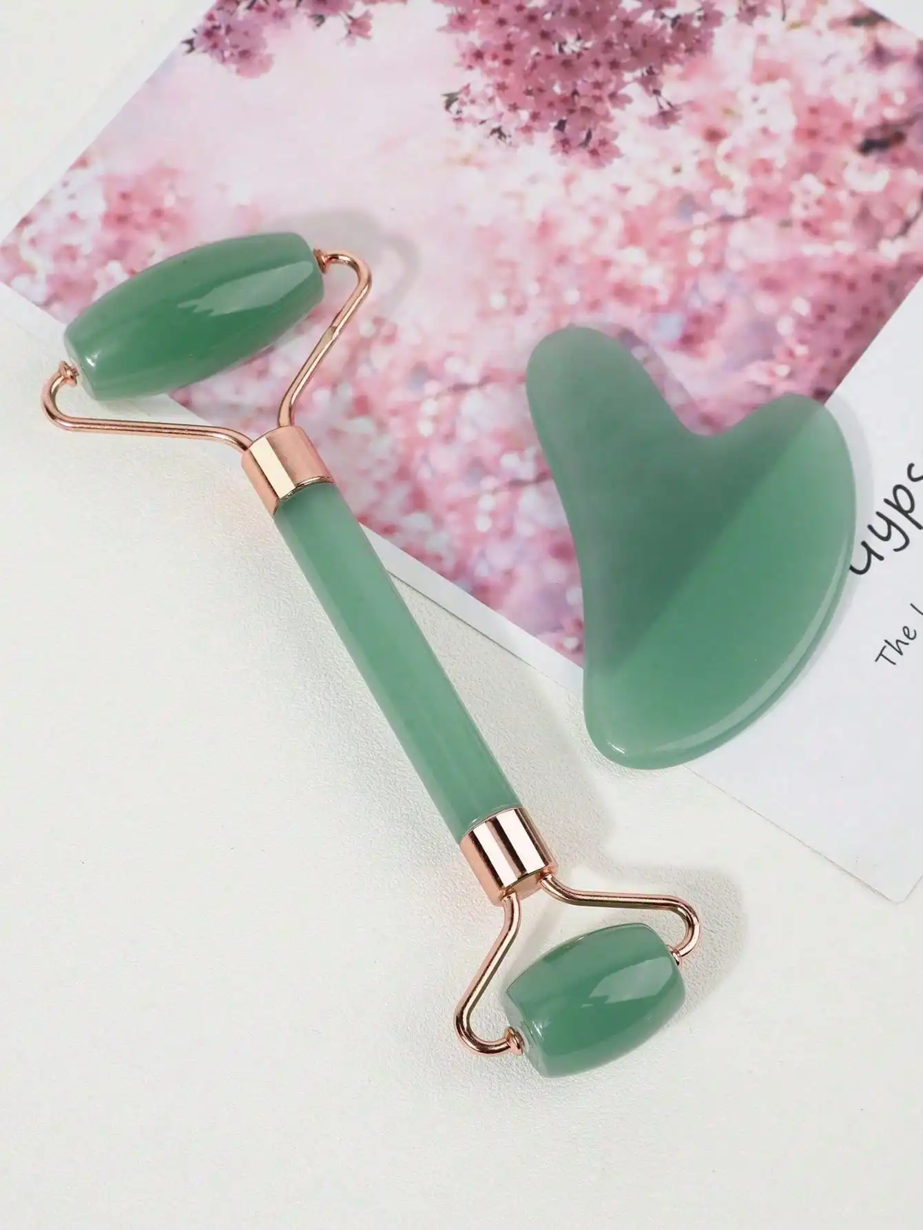 مجموعة أسطوانة تدليك من الراتنج مكونة من قطعتين - أسطوانة حجر اليشم ذات الرأس المزدوج ولوحة كشط للعين والوجه، عصا تدليك مزدوجة الرأس والجمال