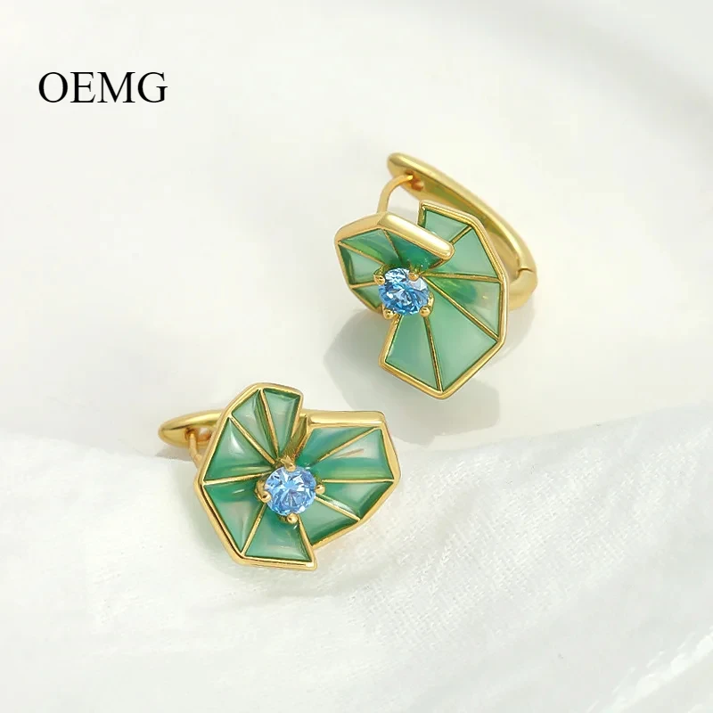 

New Chinese Fan-glazed Earrings Advanced Sensitive Zircon Irregular Delicate Women's Ear Buckle