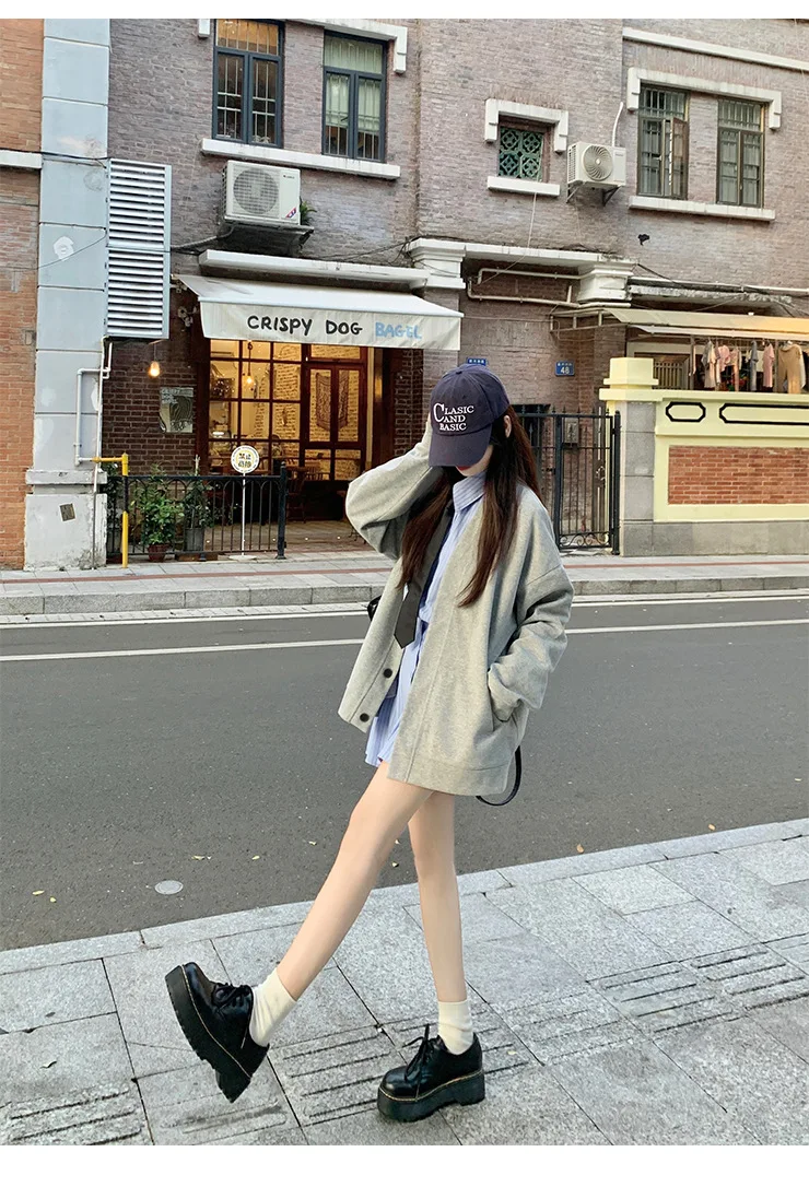 

Baseball Jackets For Girls Womens Spring Urban Mesh Buttoned Thin Army Vacation Wide Double-Sided Oversized Office Hipster Retro