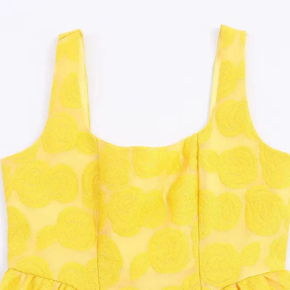 DiYiG WOMAN 2025冬新作 ジャカードベストドレス シックなファンリン バックジッパー ウエスト大きめスイングドレス ワンピース