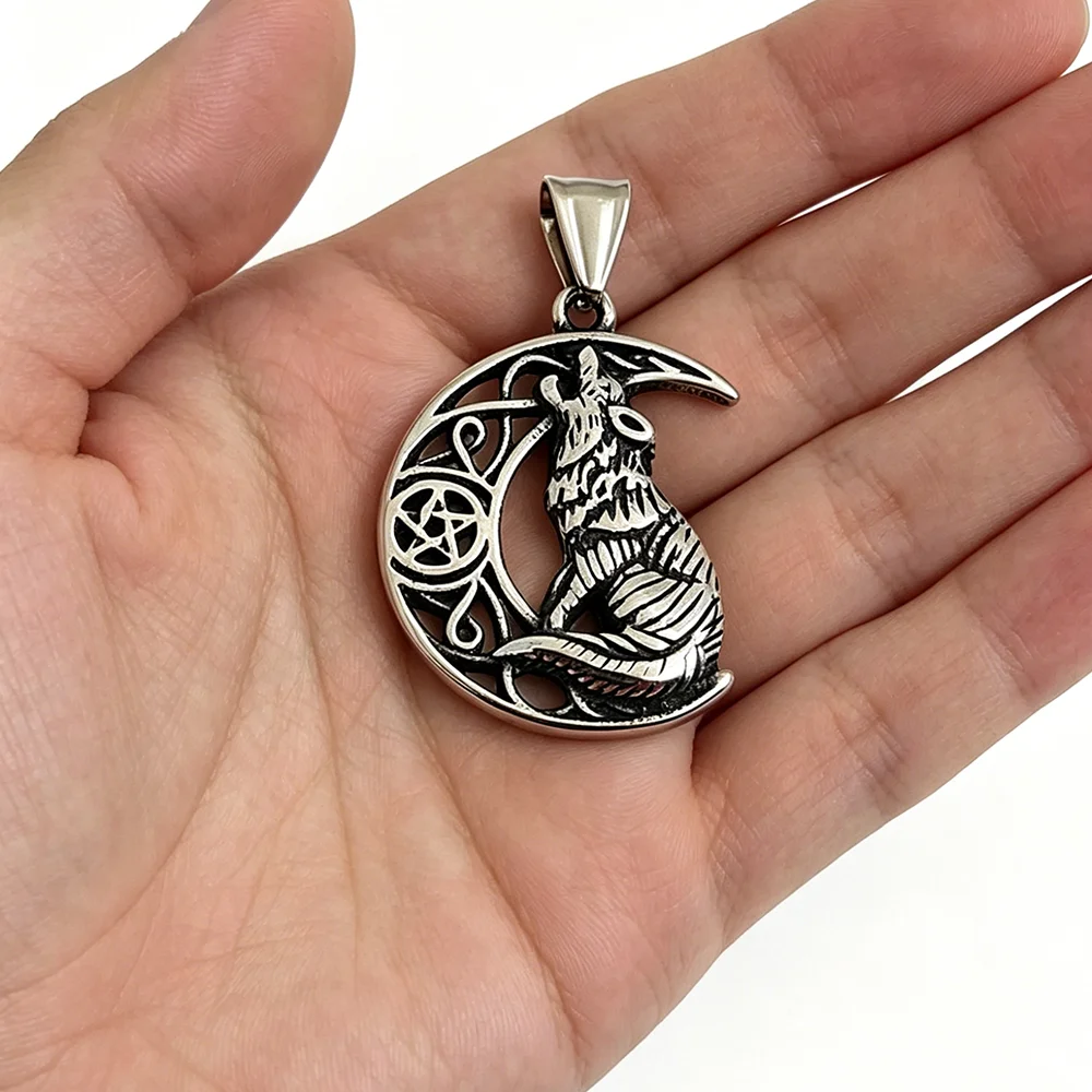 Retro cast six-pointed star lone wolf stainless steel pendant, blackened process does not fade, daily wear
