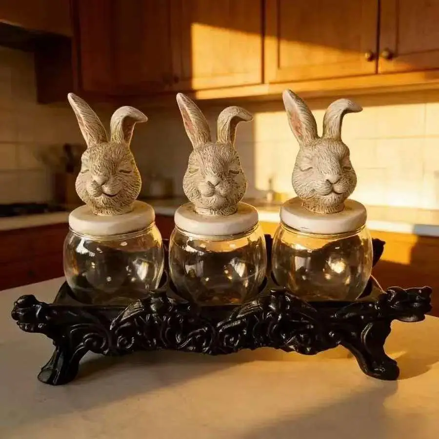

Creative Holiday Christmas Gift: Resin Easter Bunny Spice Jars for Kitchen Decor Salt and Pepper Shakers Spice Jars