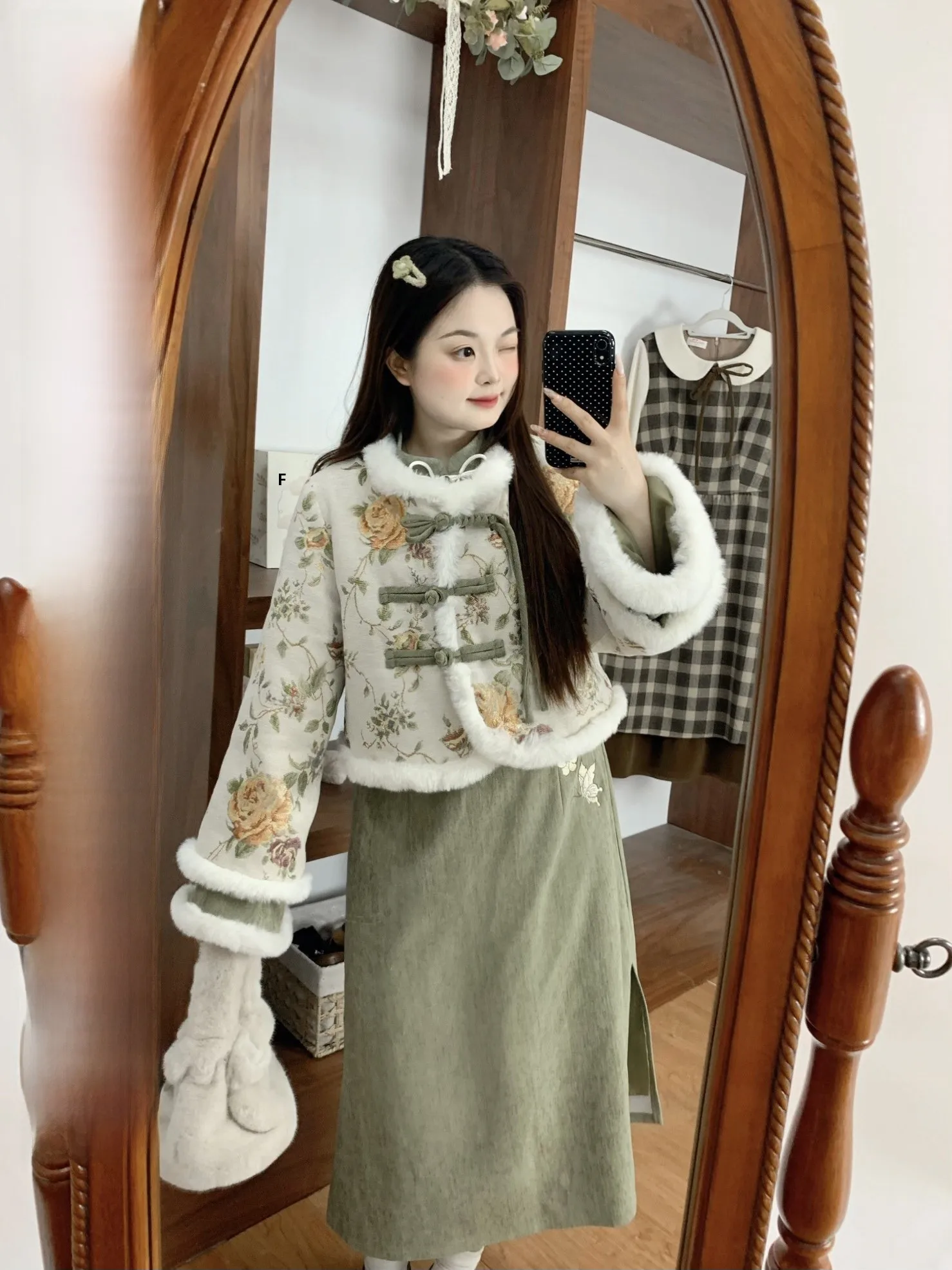 

Spicy Large Size Women's Clothing Set Moon Bay Rabbit Heavy Embroidery Improved Chinese Style plus Size Dress