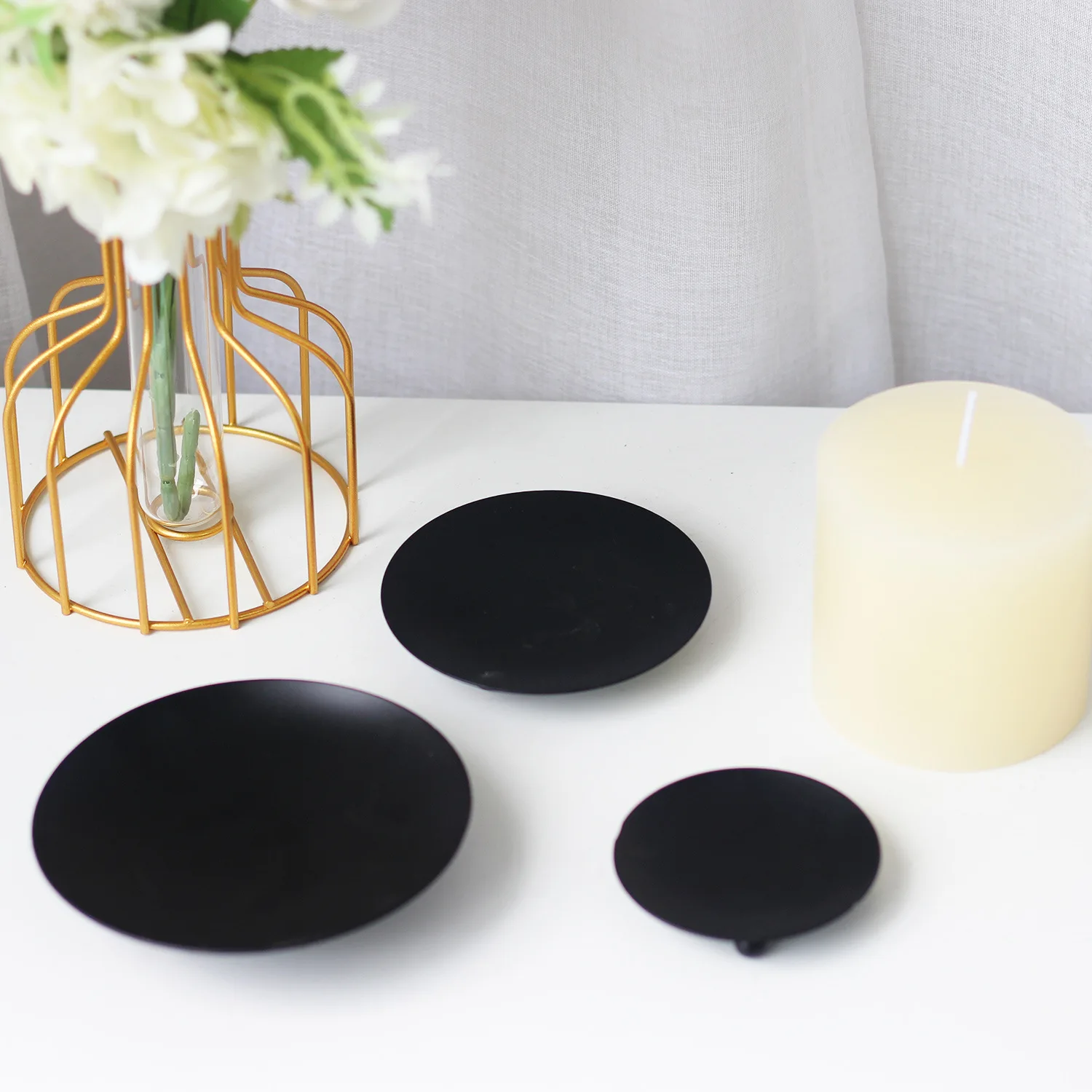 

6Pcs Rustic Iron Holders Black Pillar Plates Tray Vintage Tabletop Stands Romantic Home Decor Wedding