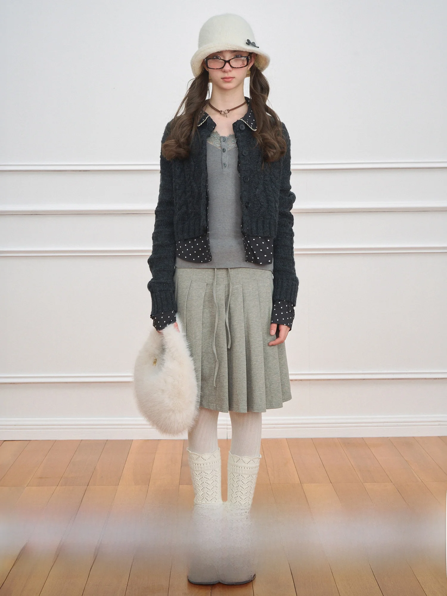 

NECY Polka Dot Slim Fit Women's Cardigan Sweater Vintage Sle Knitted Outerwear Sweet Cool Top for Autumn Winter