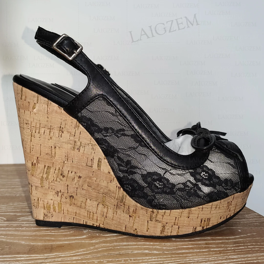 

LAIGZEM Женские сандалии на танкетке в стиле пэчворк, туфли-лодочки на высоком каблуке 13 см с пробковым принтом, женская летняя обувь для девочек, женские большие размеры 38, 41 43 46 48