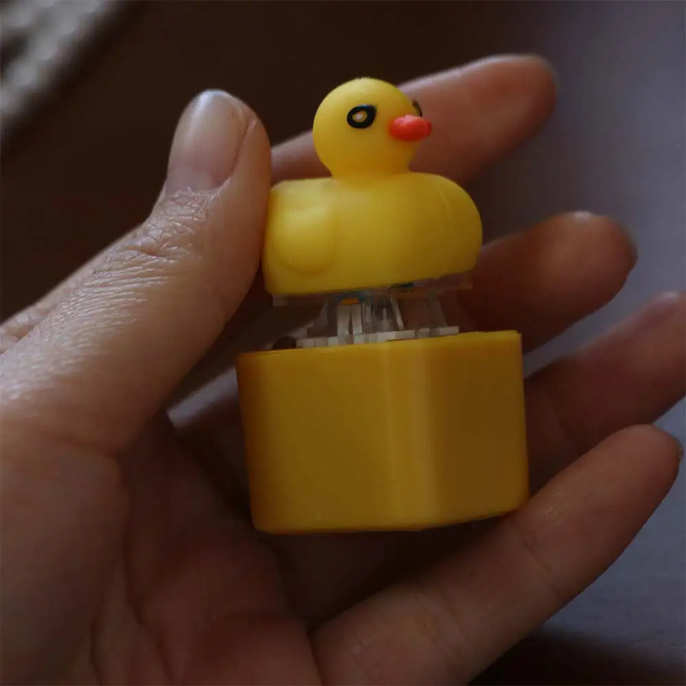 Plastic Croaking Frog Duck Keychain With LED Light Fingertip Button Frog Croaking Fidget Funny Rechargeable