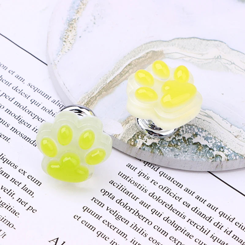 Glow-In-The-Dark Cat Claw Toilet Press Button Long Nail Protector For Women Toilet Bath Room Water Press Flush Button