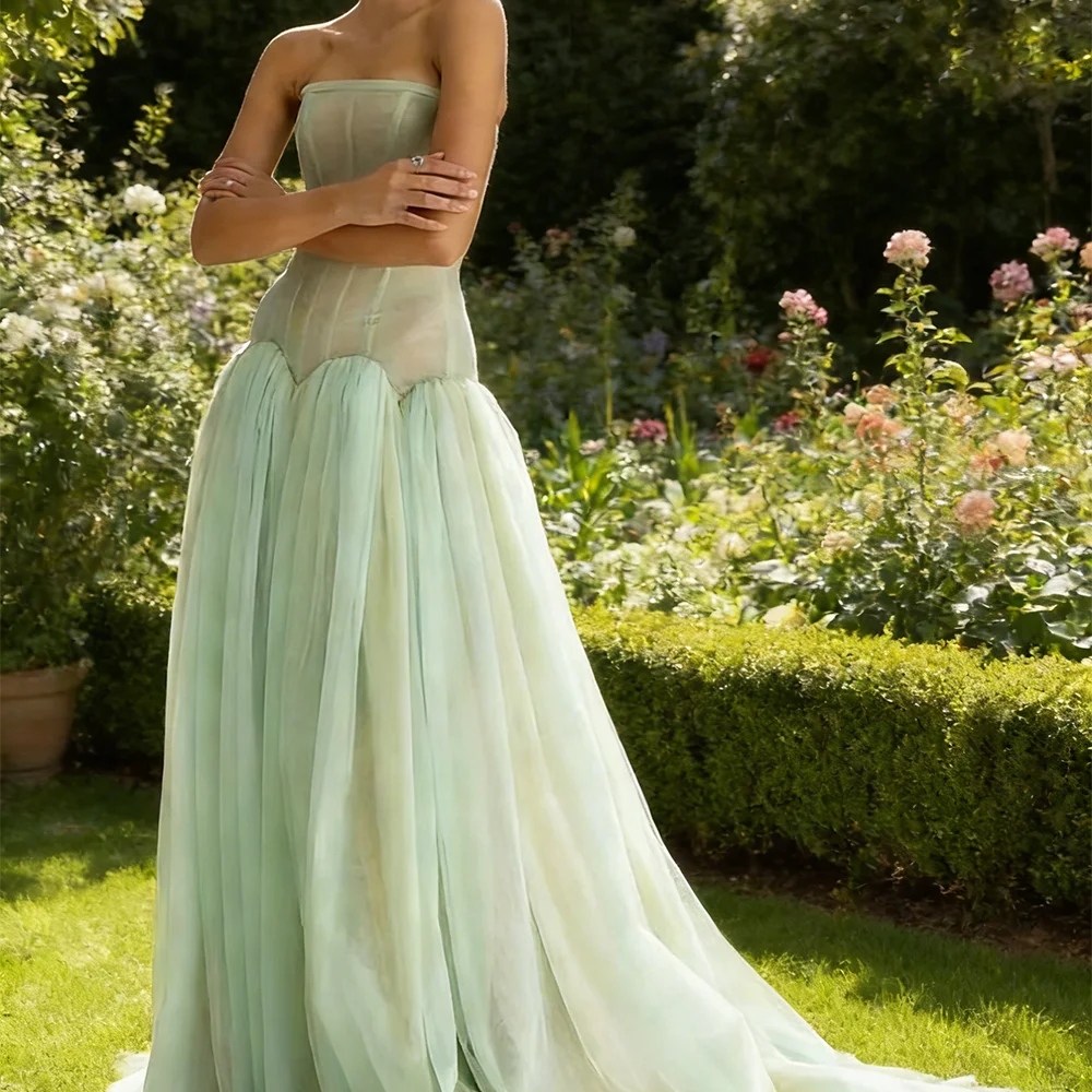 

Элегантные простые тюлевые платья без бретелек без рукавов трапециевидной формы вечерние платья для дня рождения и выпускного вечера по индивидуальному заказу