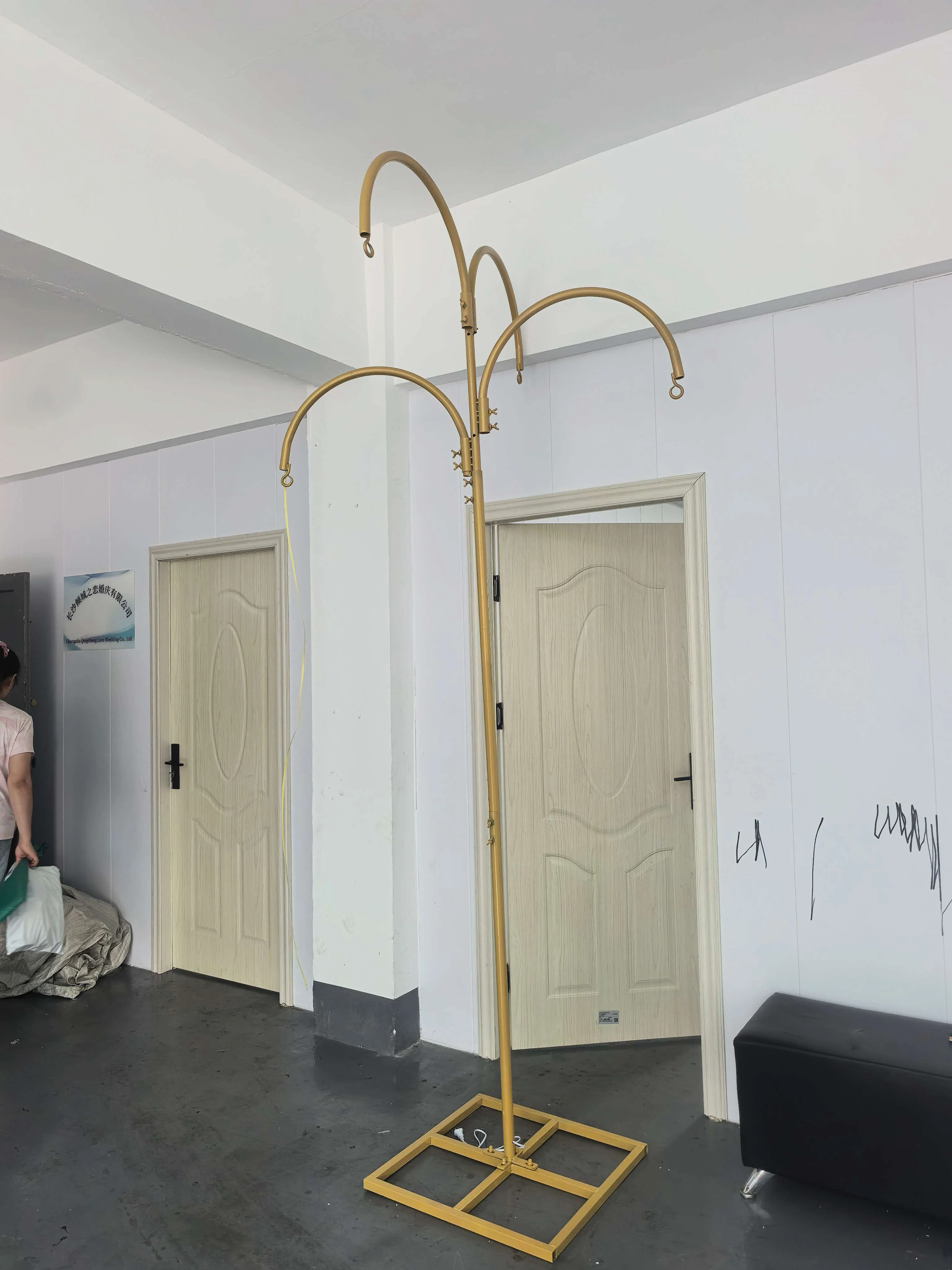 2 Stück 4-Kopf-Design-Vorhangständer, geeignet für Hochzeits- und Eventdekoration – Detail 6
