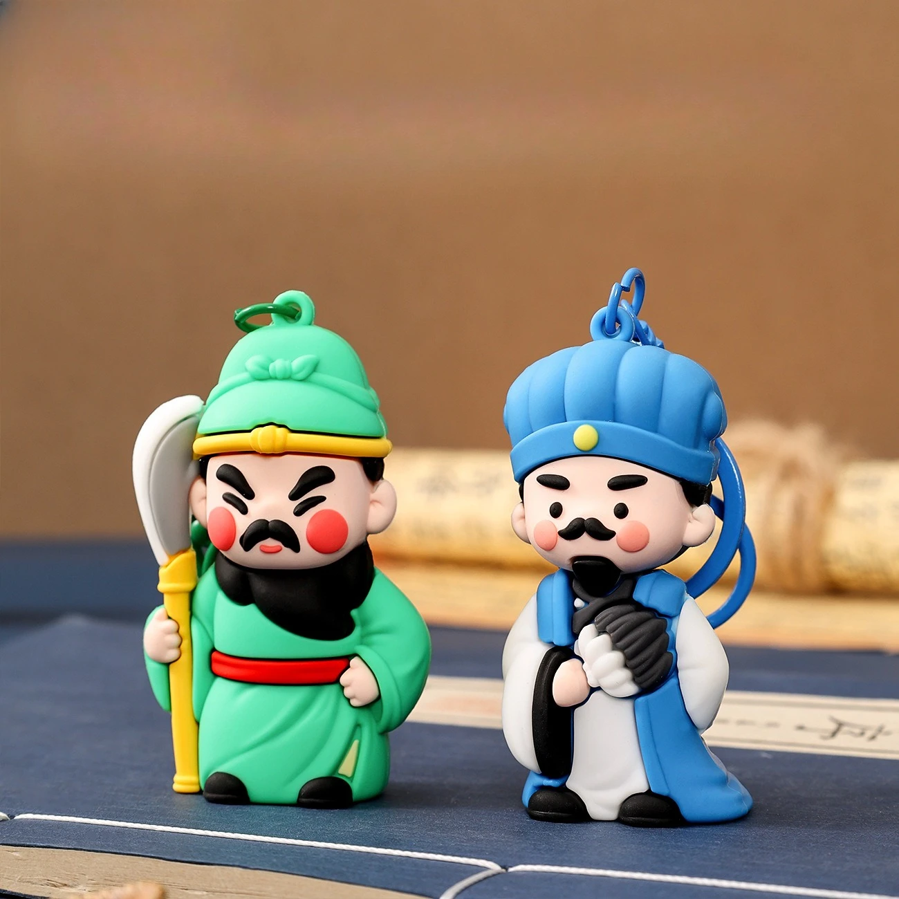 شو هان ثلاثة أبطال غوان يو Q طبعة المفاتيح قلادة المشاهير سلسلة سيارة المفاتيح قلادة مجوهرات اكسسوارات الدراجة