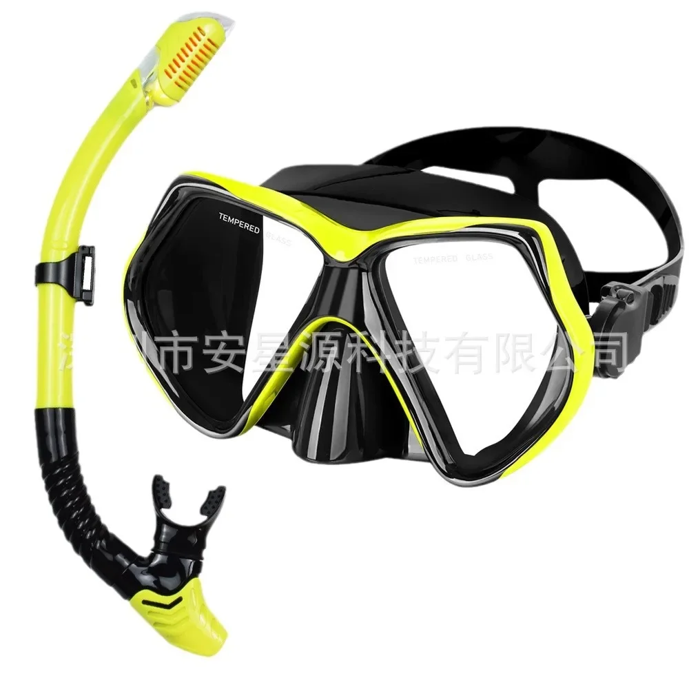 

Large Frame Diving Gogg les Snorkel Set Men's And Women's Wat erproof And Anti-fog Silicone Masks Floating Diving Masks