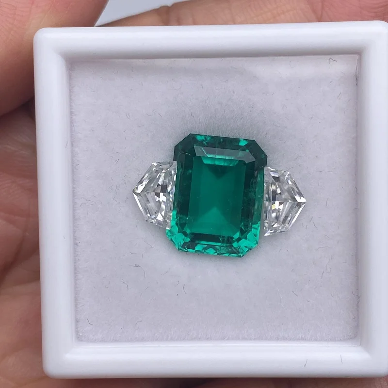 Pirmiana Gemstone Set 8.8ct Hydrothermal Lab Grown Emerald and 1.65ct moissanite Side Stones for Jewelry Ring Design