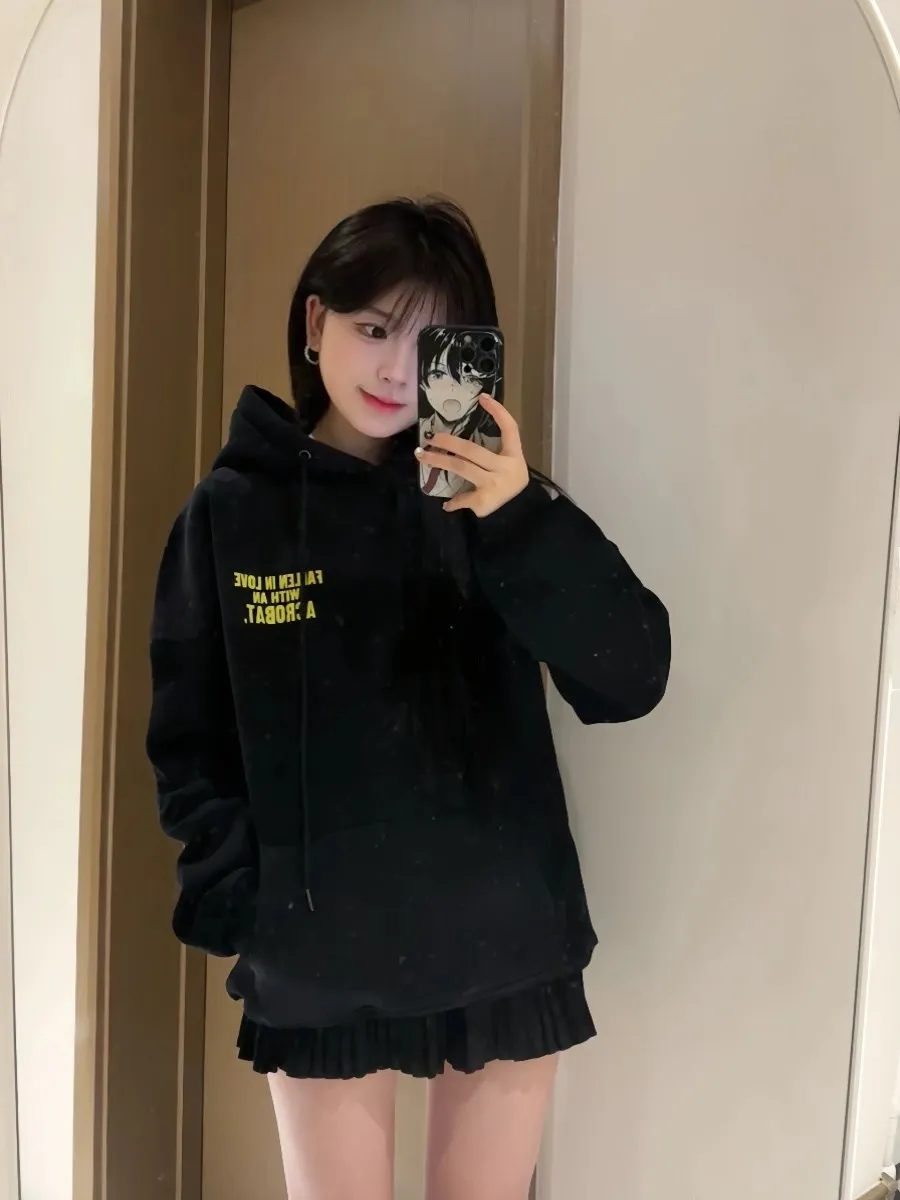 

American streetwear oversize trendy hoodie for women in autumn and winter, plush and thick hiphop hooded couple's jacket