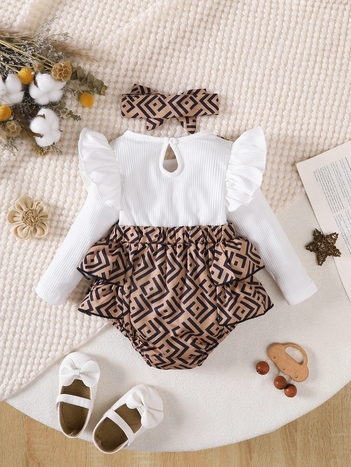 Baby Girl Romper 2Pcs Set Autumn Flutter Sleeves Fake Two‑Piece Suspender Look Bodysuit With Headband For 0-18 Months Infant