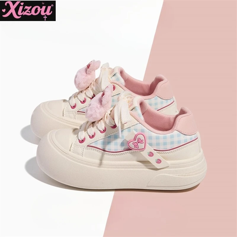 

Cherry Blossom Powder Cute Sweet Little White Shoes Women's 2025 Winter New Velvet Warm Girl Heart Versatile Student Board Shoes