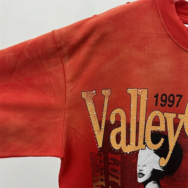 

Красные потертые футболки Vale для мужчин и женщин Hot Drill Letter из чистого хлопка, винтажная футболка большого размера VALLEY