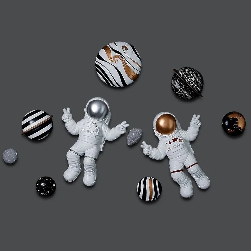 

Creative Spaceman Planet Wall Decoration Astronaut Wall Hanging Model Room Children's Room Wall Decoration Pendant