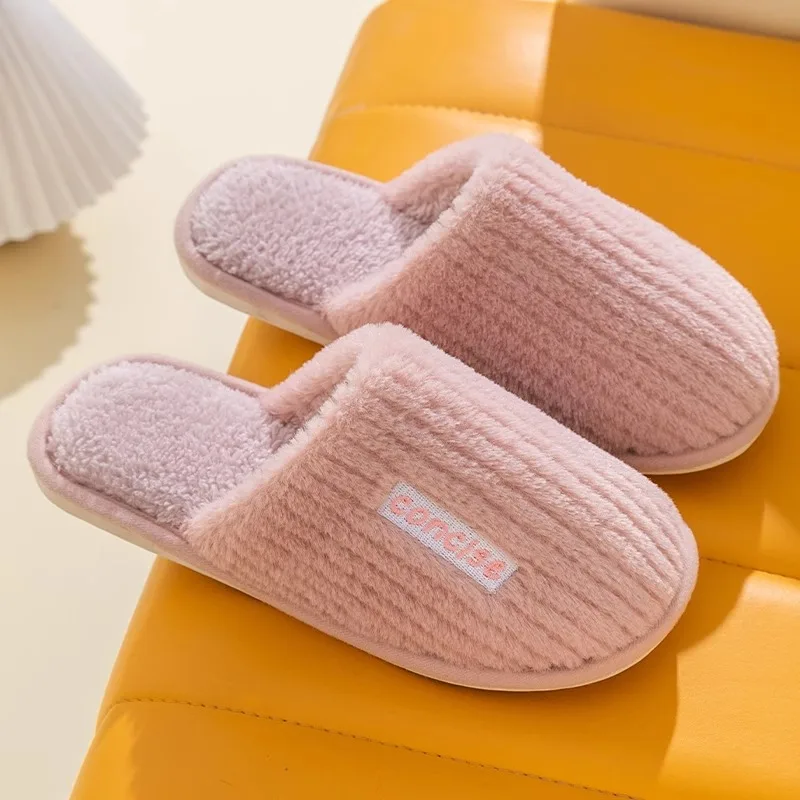 

Home Warmth Postpartum Confinement Shoes Plush Men 2025 New Cotton Slippers for Women Winter Couples Indoor Home Use Anti Slip