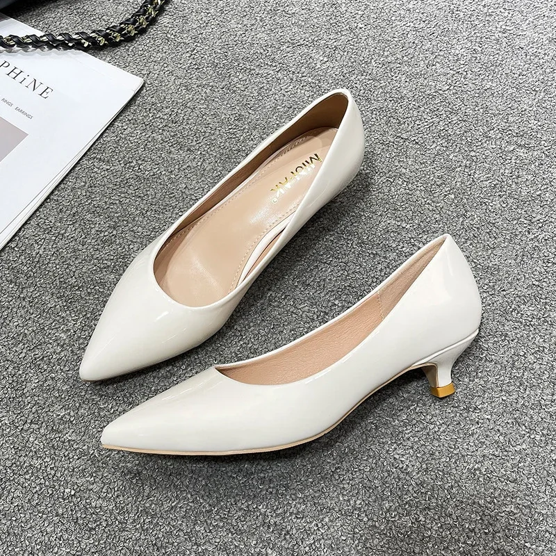 Women Low Small High Heels Shoes Brief Japanned Leather Pumps Big Size 41/42/43 Ladies Work Office Shoes Bridal Chaussures Femme